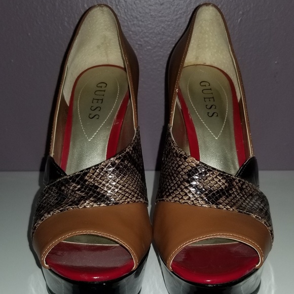 GUESS - Rare Unique Peep Toe Platform Heels - Picture 3 of 4